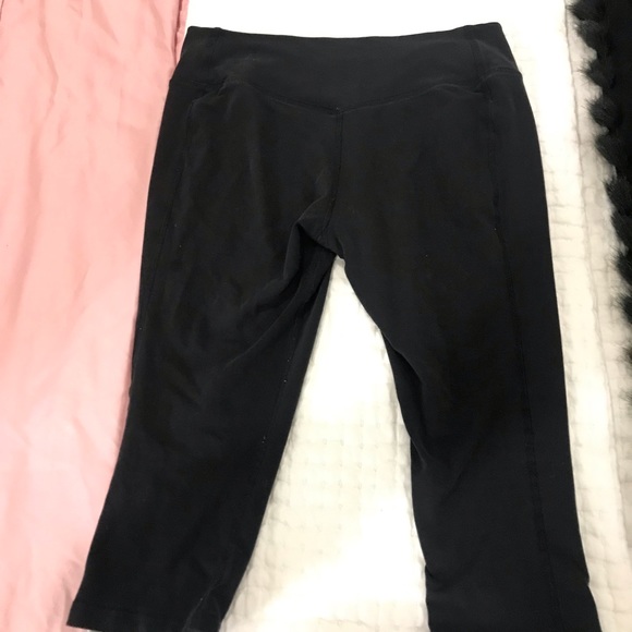 Nike capris - Picture 2 of 5